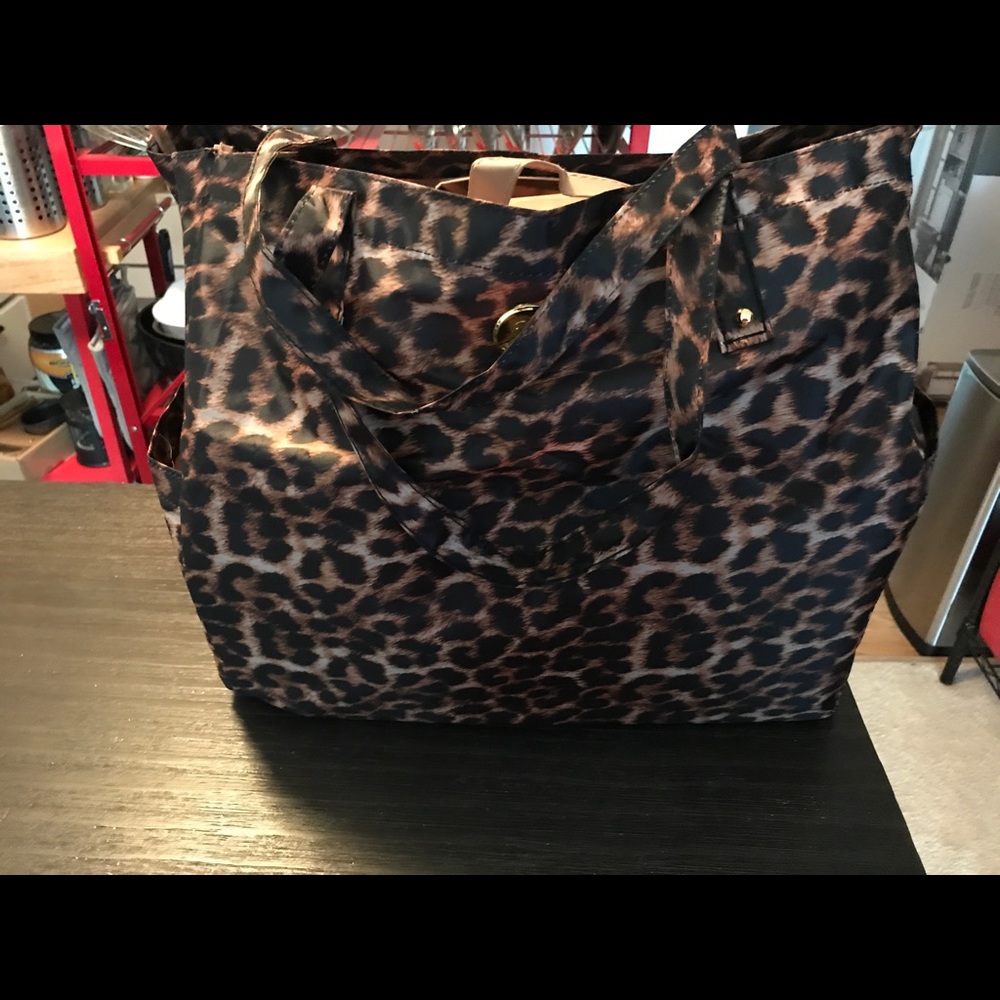 Leopard tote bag/makeup case(s)